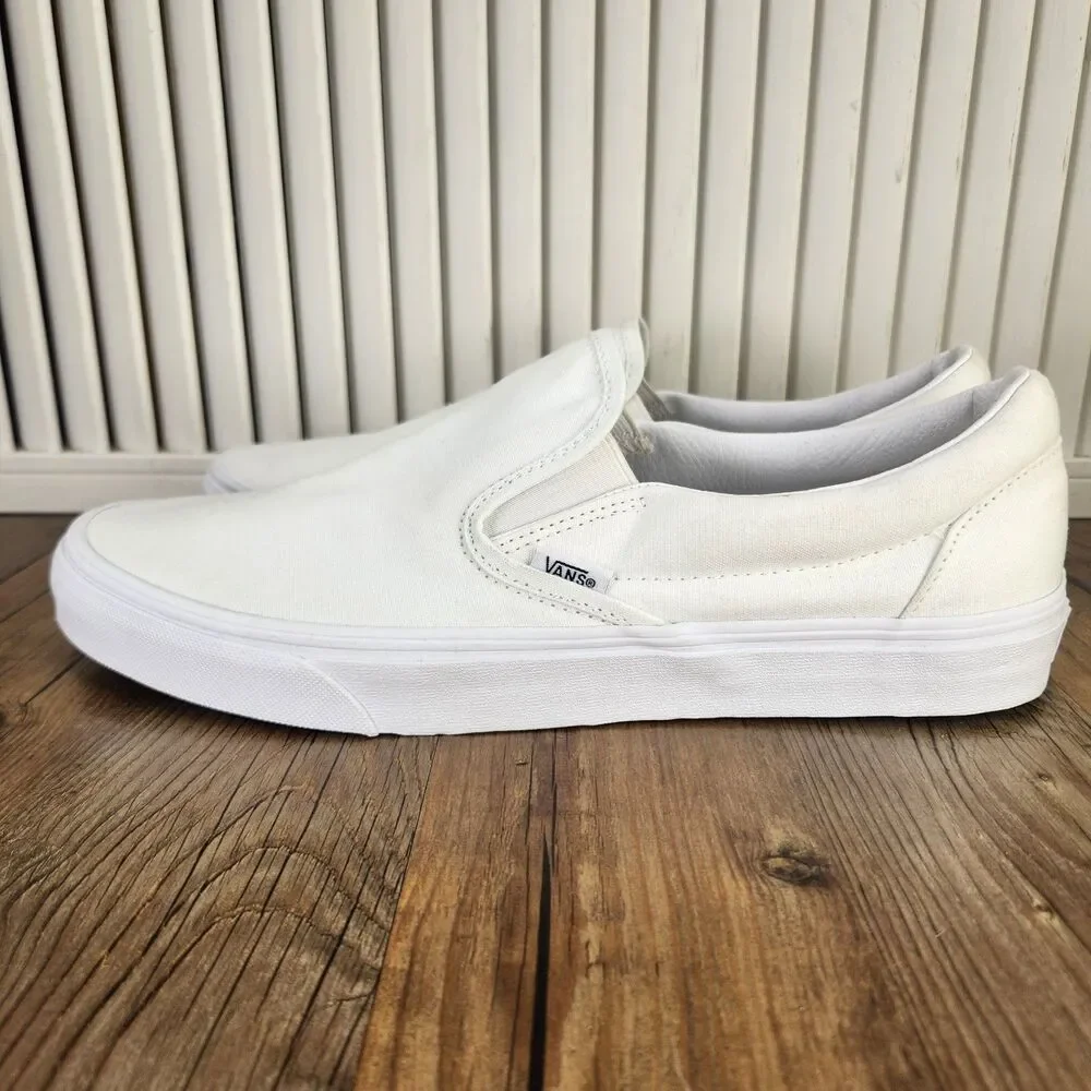 Vans Classic Slip-On Mens Size 11.5 True White Canvas Chic Skater Loafers Shoes